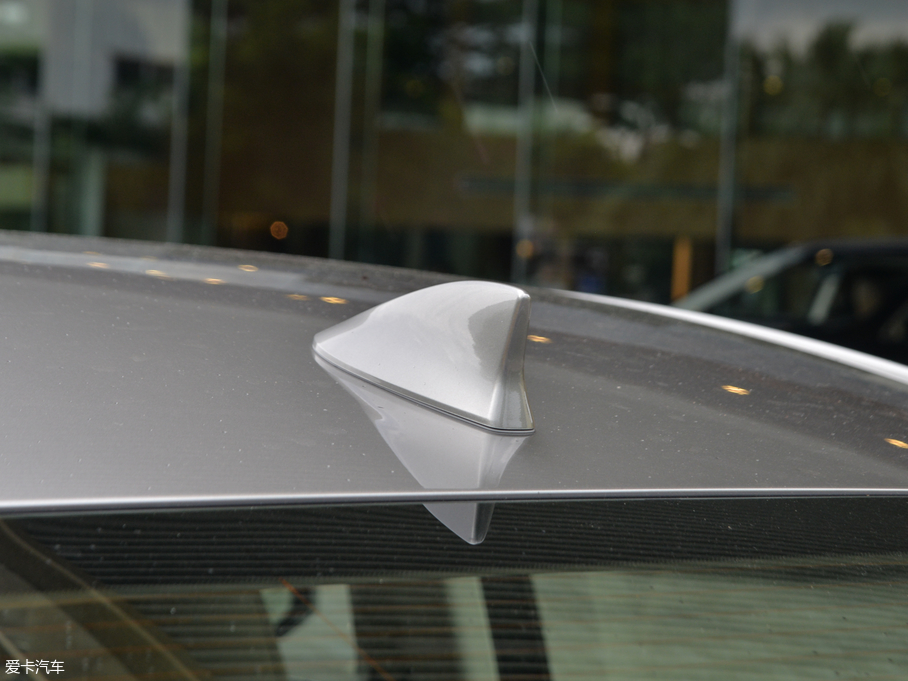 2018׿_˹ES 300h ׿Խ V