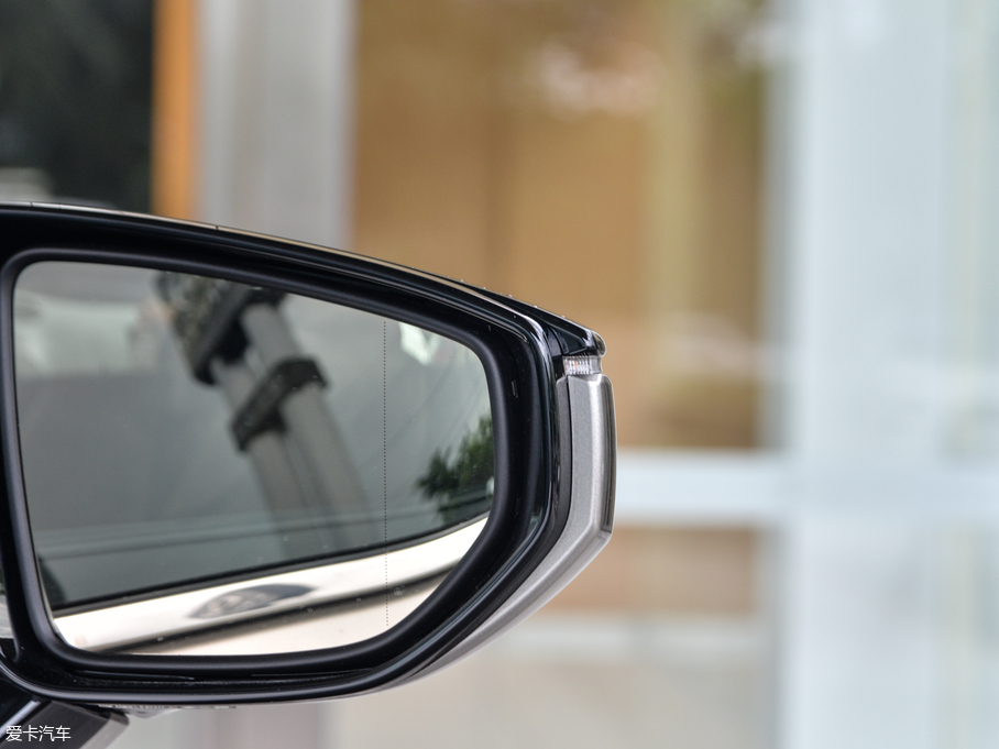 2018׿_˹ES 300h ׿Խ V