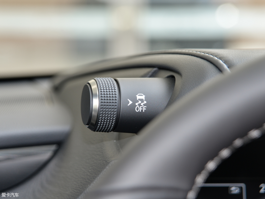 2018׿_˹ES 300h ׿Խ V