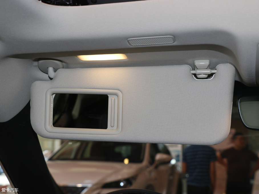 2018׿_˹ES 200 A (gu)V