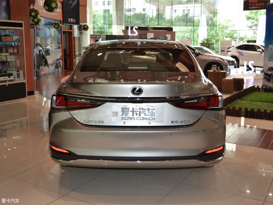 2018׿_˹ES 200 ׿Խ (gu)V