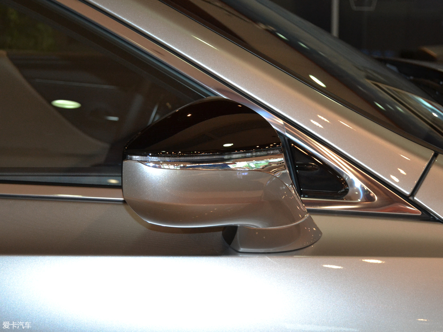 2018׿_˹ES 200 ׿Խ V