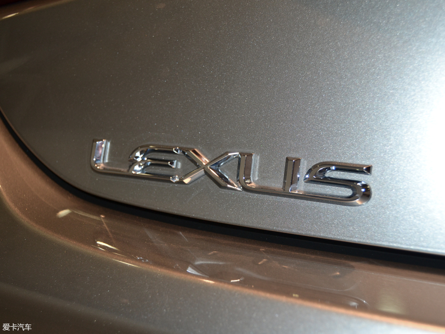 2018׿_˹ES 200 ׿Խ V