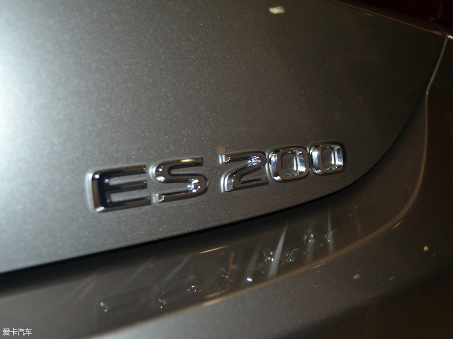2018׿_˹ES 200 ׿Խ V