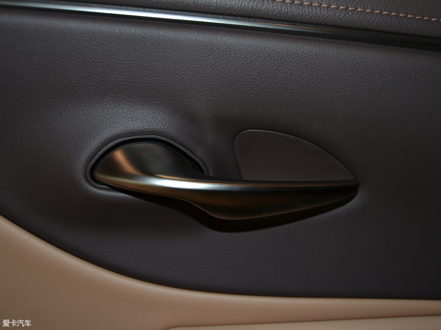 2018׿_˹ES 200 ׿Խ V