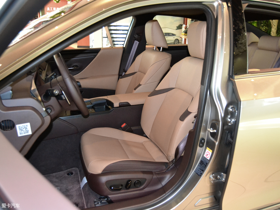 2018׿_˹ES 200 ׿Խ V