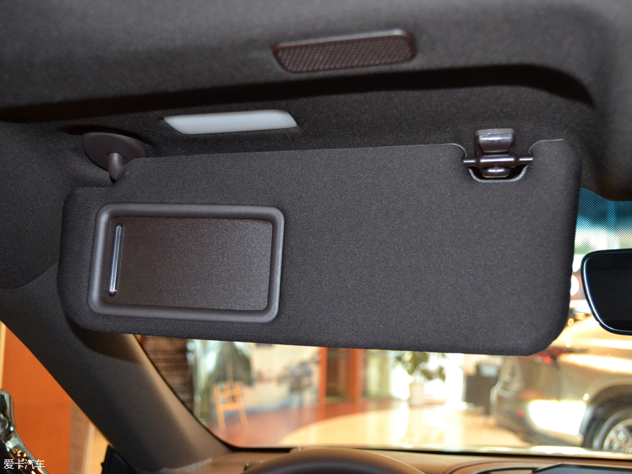 2018׿_˹ES 200 ׿Խ V