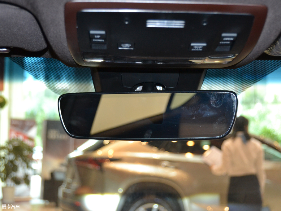 2018׿_˹ES 200 ׿Խ V