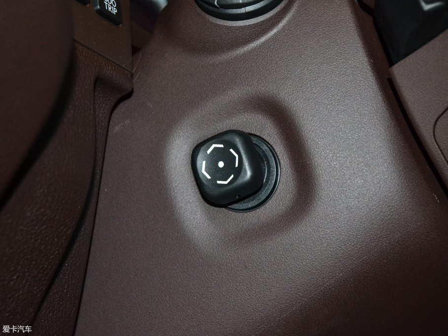 2018׿_˹ES 300h ׿Խ V