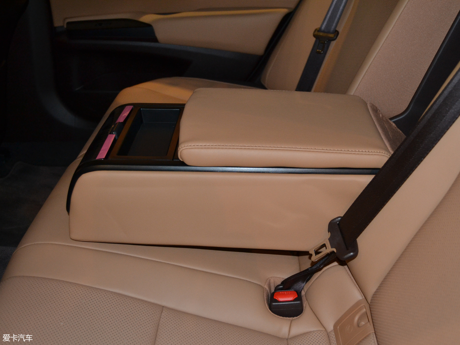 2018׿_˹ES 300h ׿Խ V