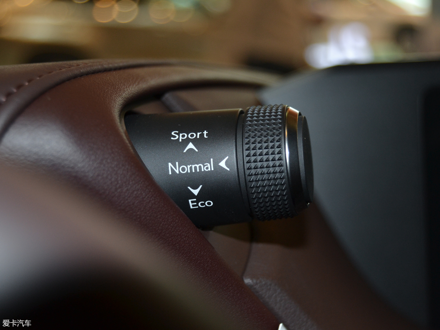 2018׿_˹ES 300h ׿Խ V