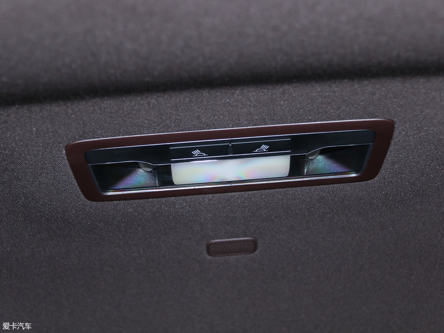 2018׿_˹ES 300h  (gu)V