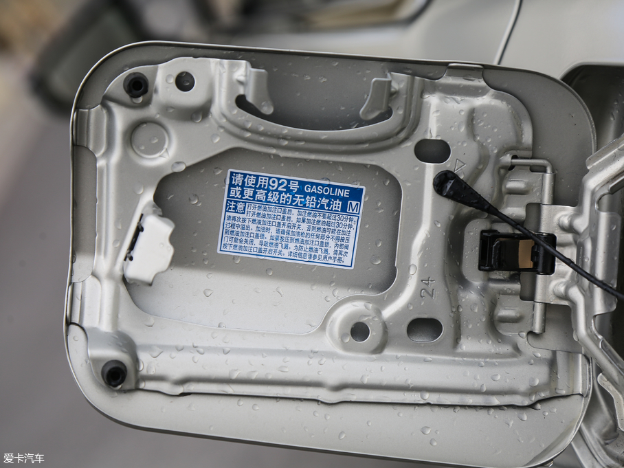 2018׿_˹ES 300h ׿Խ V