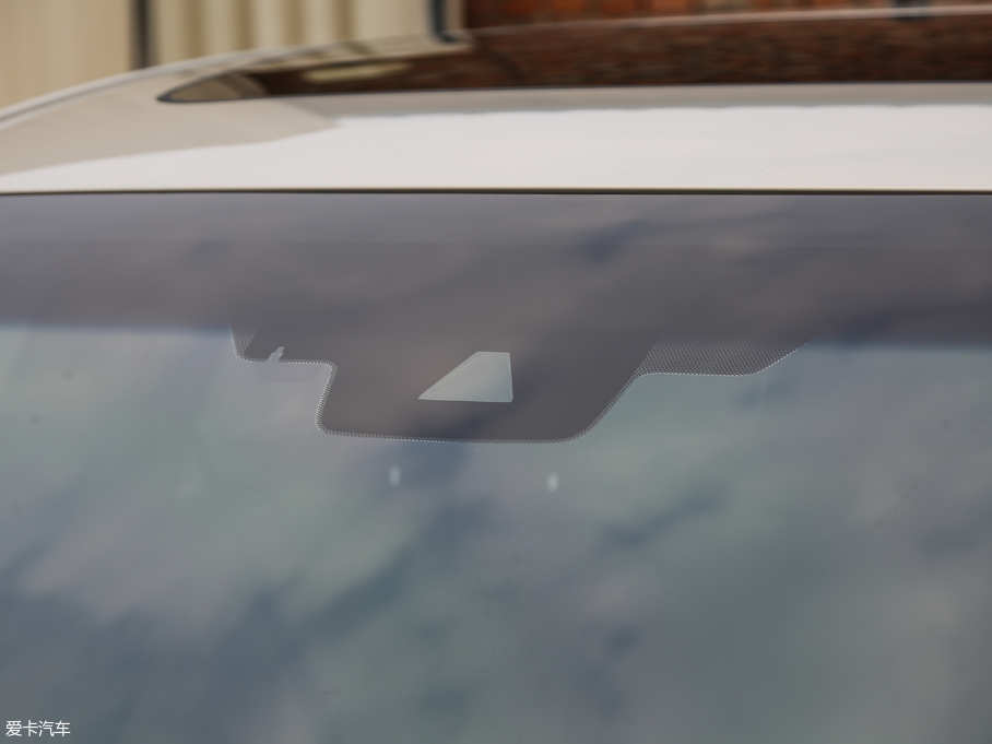 2018׿_˹ES 300h ׿Խ V