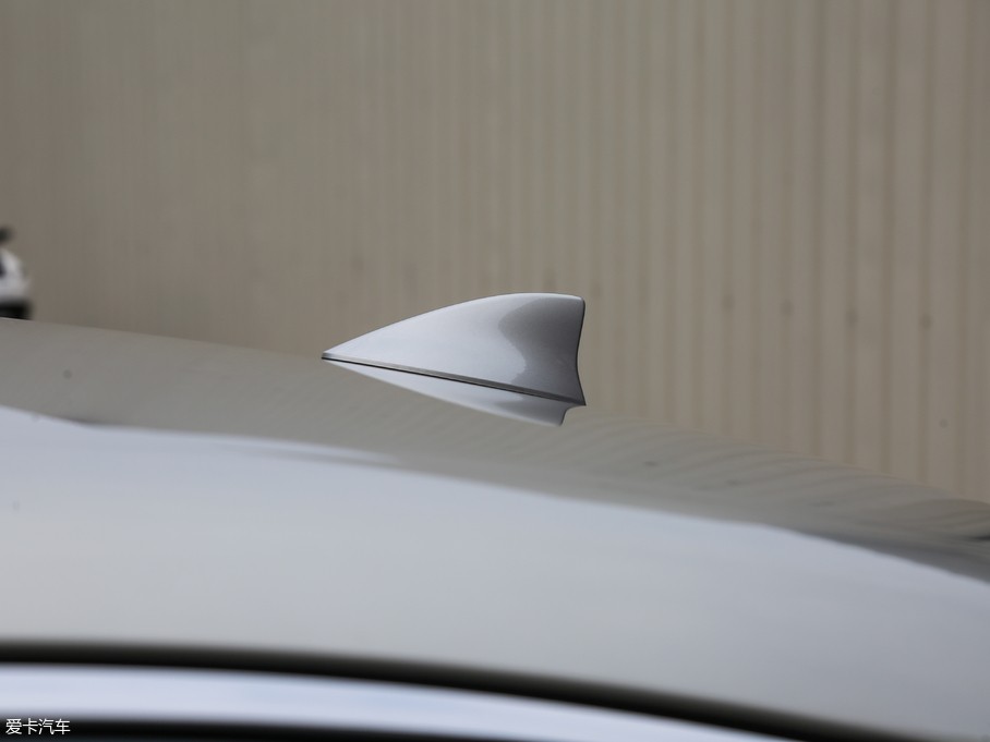 2018׿_˹ES 300h ׿Խ V