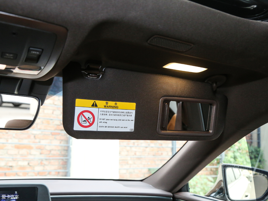 2018׿_˹ES 300h ׿Խ (gu)V