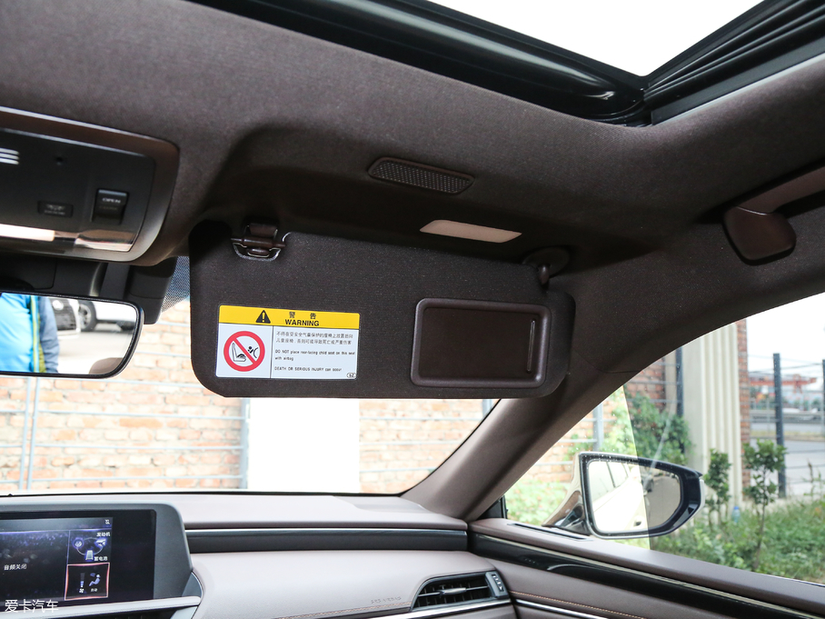 2018׿_˹ES 300h ׿Խ V