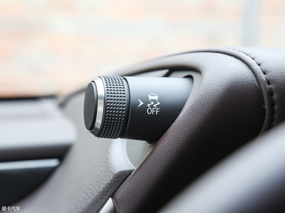 2018׿_˹ES 300h ׿Խ V