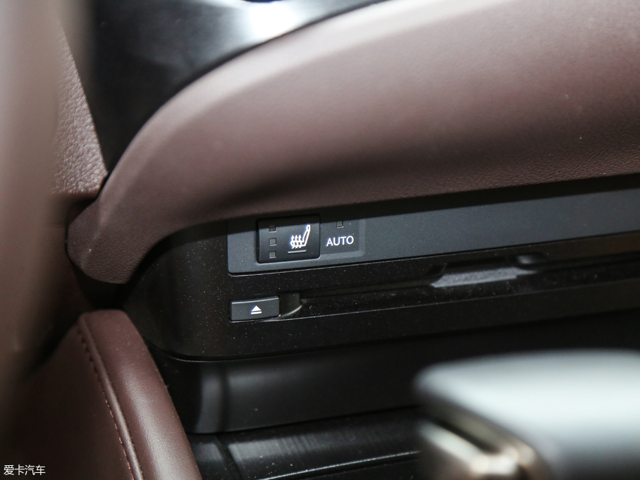 2018׿_˹ES 300h ׿Խ V