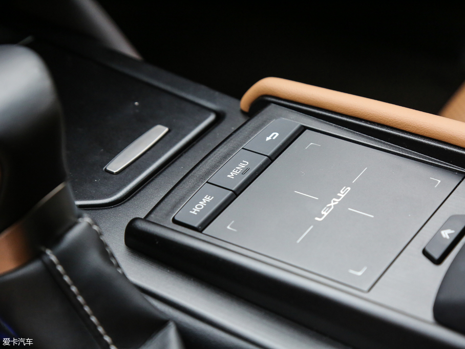 2018׿_˹ES 300h ׿Խ V