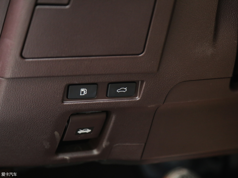 2018׿_˹ES 300h ׿Խ V