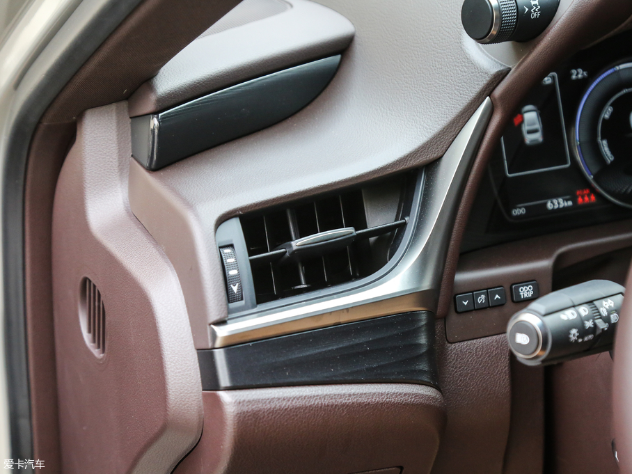 2018׿_˹ES 300h ׿Խ V