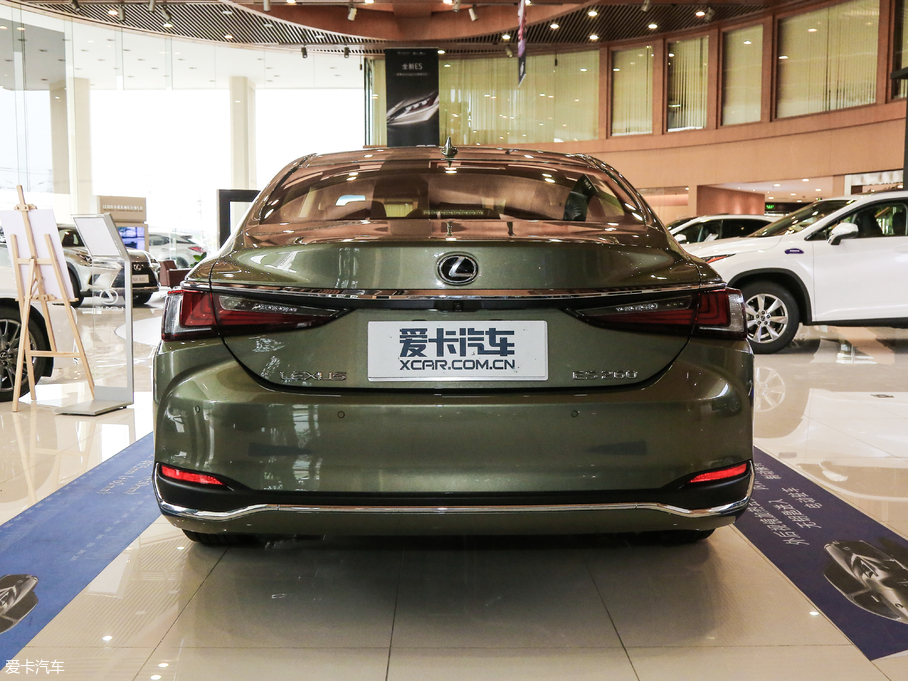 2018׿_˹ES 260 ׿Խ V