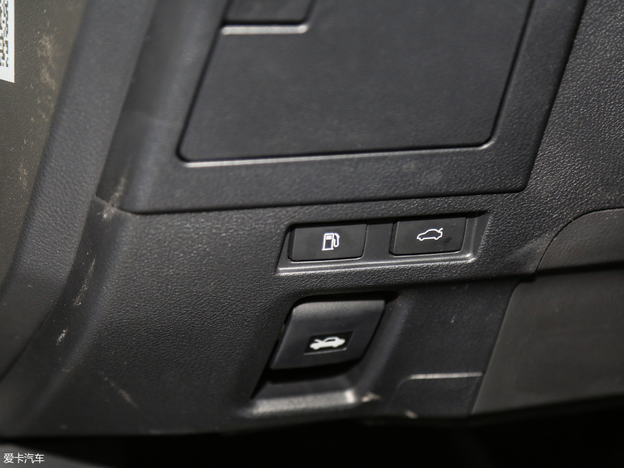 2018׿_˹ES 260 ׿Խ V