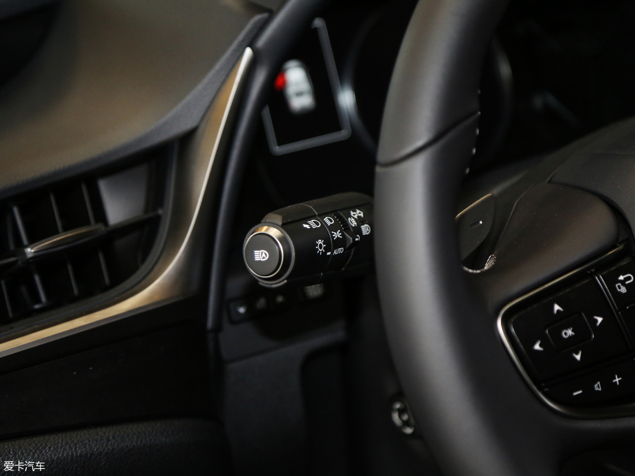 2018׿_˹ES 260 ׿Խ V