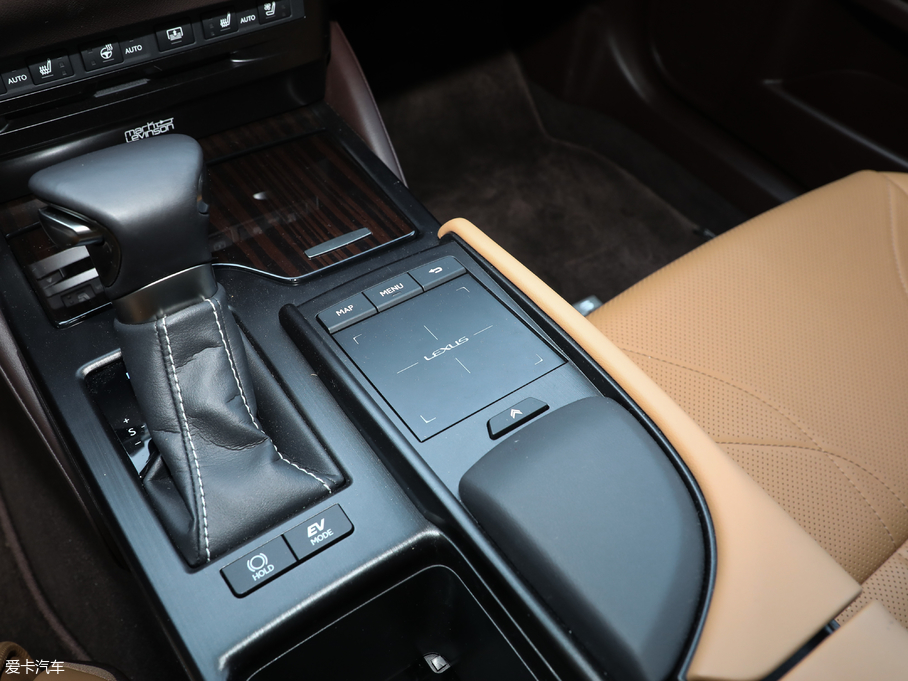 2018׿_˹ES 300h  (gu)V