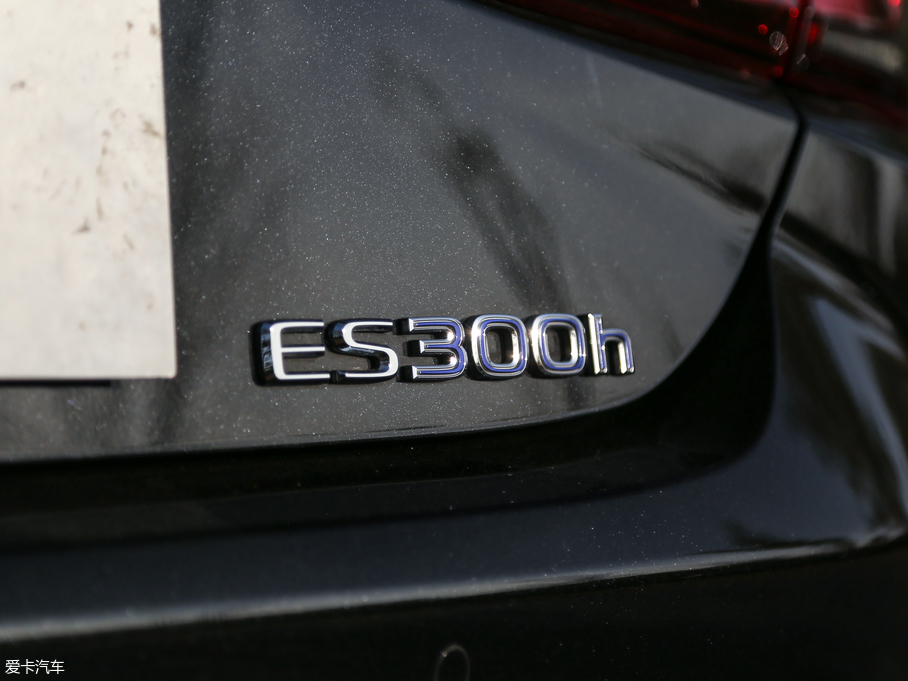 2018׿˹ES 300h  V