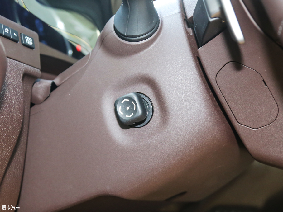 2018׿_˹ES 300h  (gu)V