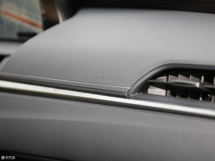 2018���׿��_˹ES 300h ������ ��V