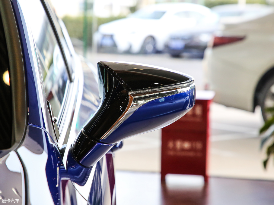 2018׿_˹ES 260 F SPORT V