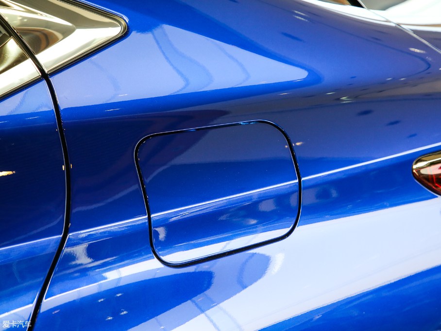 2018׿_˹ES 260 F SPORT V