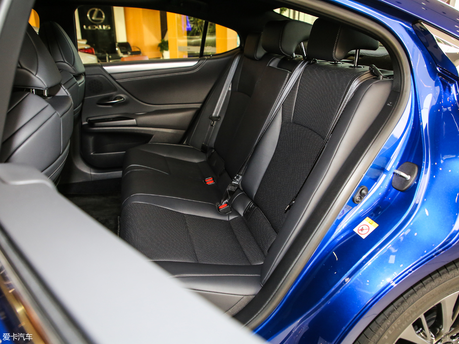 2018׿_˹ES 260 F SPORT V