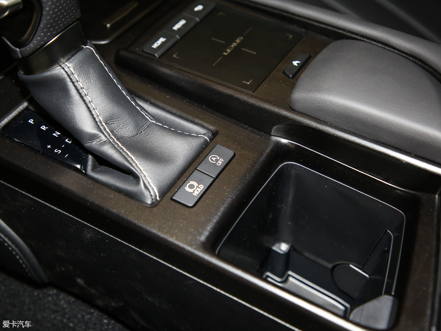 2018׿_˹ES 260 F SPORT V