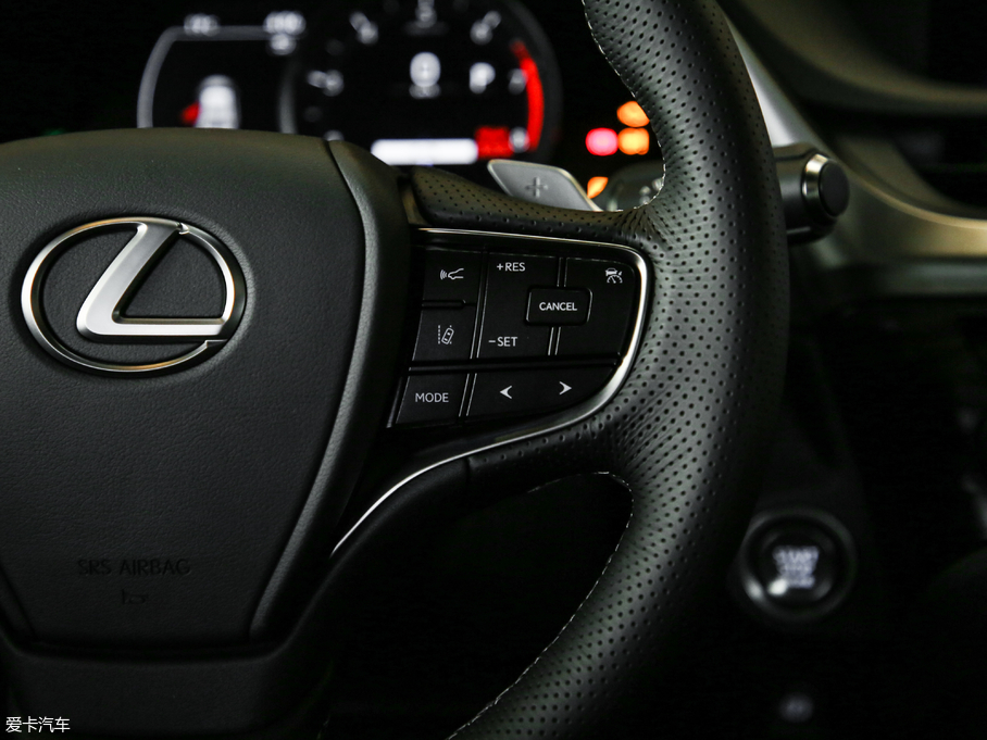 2018׿_˹ES 260 F SPORT V