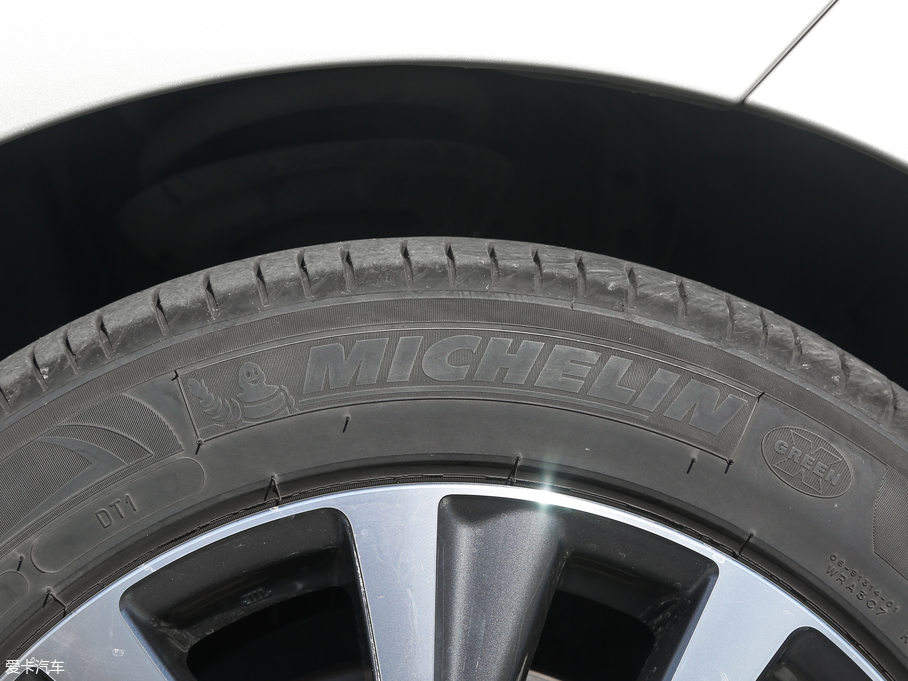 2018׿_˹ES 200 A VI