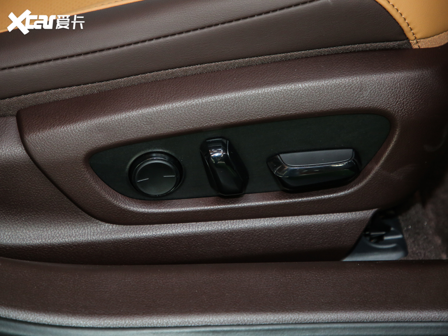 2018׿_˹ES 260  (gu)V