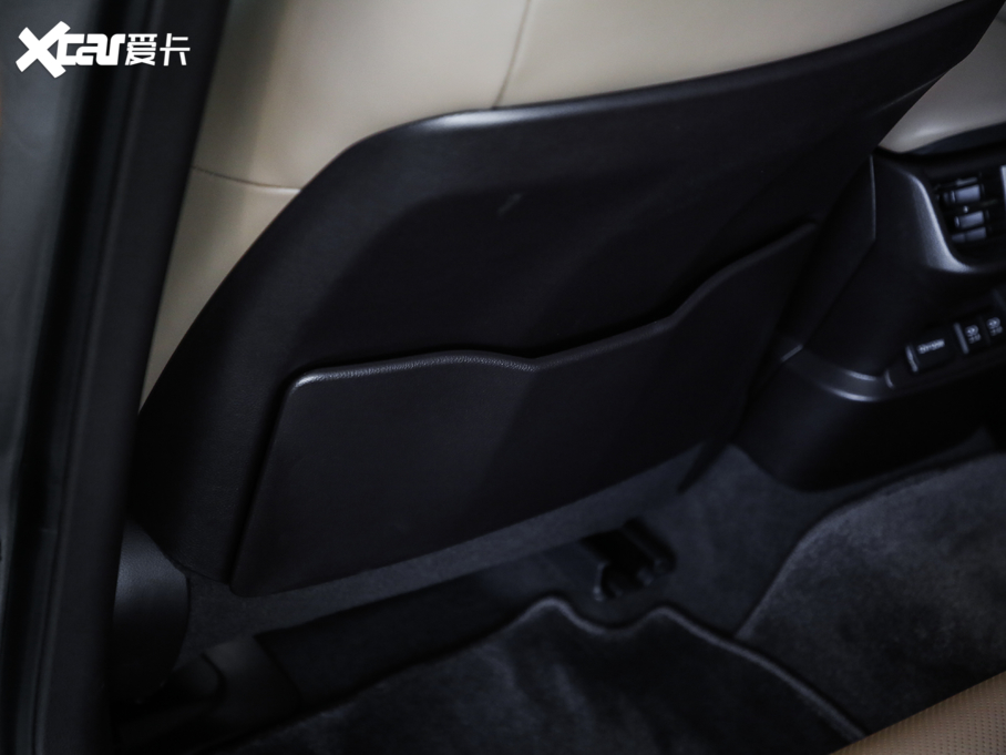 2018׿_˹ES 260  (gu)V