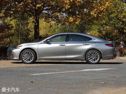 雷克薩斯2018款雷克薩斯ES