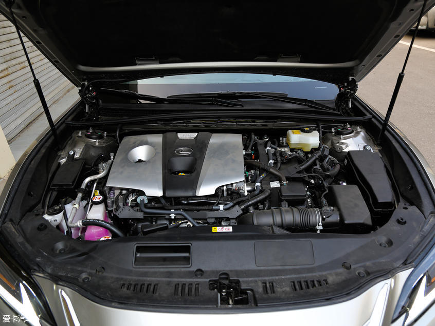 雷克薩斯2018款雷克薩斯ES