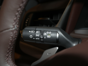 2018260 ׿Խ (gu)V п؅^(q)