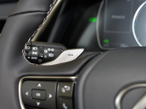 2018300h ׿Խ V п؅^