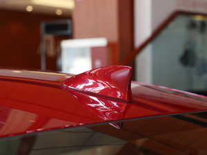 2018200 A V (x)(ji)^