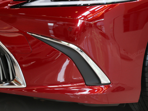 2018200 A V (x)(ji)^