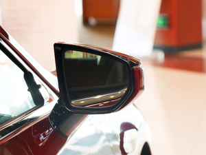 2018200 A V (x)(ji)^