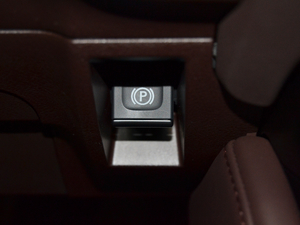 2018300h ׿Խ V v܇Ƅ