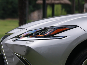 2018300h  (gu)V (x)(ji)^